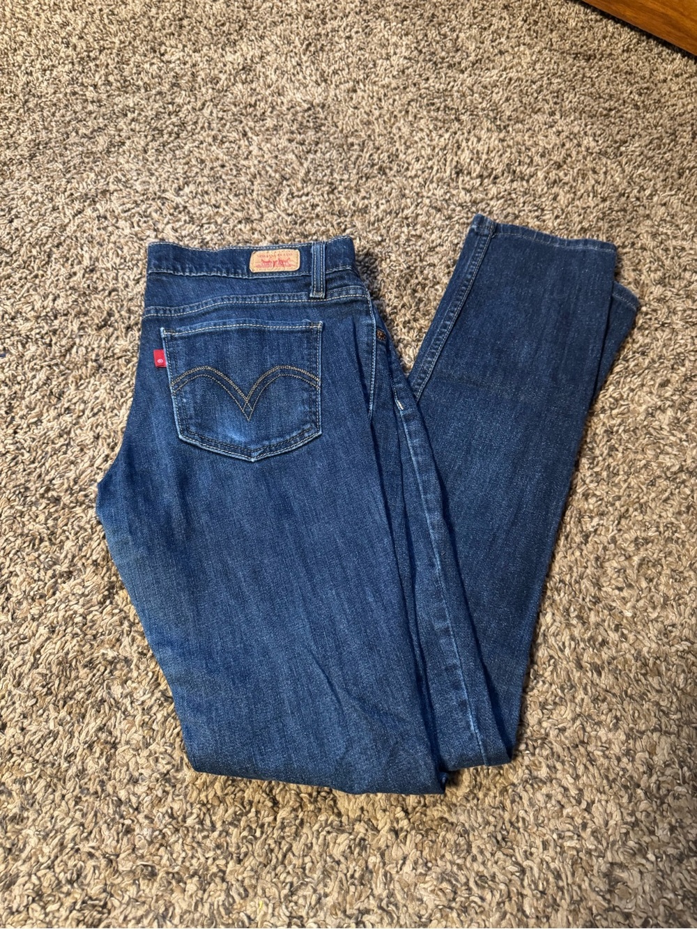 Levi's Women's Skinny Jeans in Dark Blue Denim